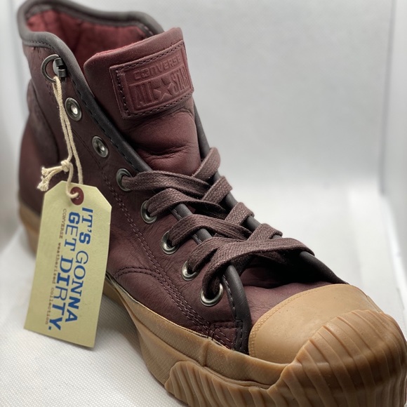 Shoes - Picture 2 of 2